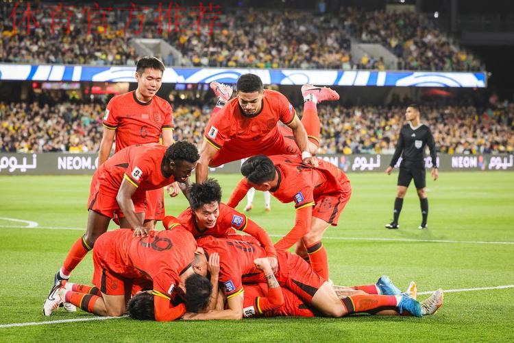 国足泪目？欧洲3大黑马重返世界杯+终结28年等待！伊拉克仅差2场